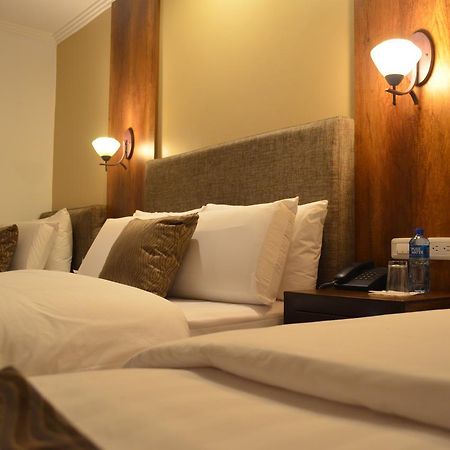 Siena Hotel クエンカ エクステリア 写真