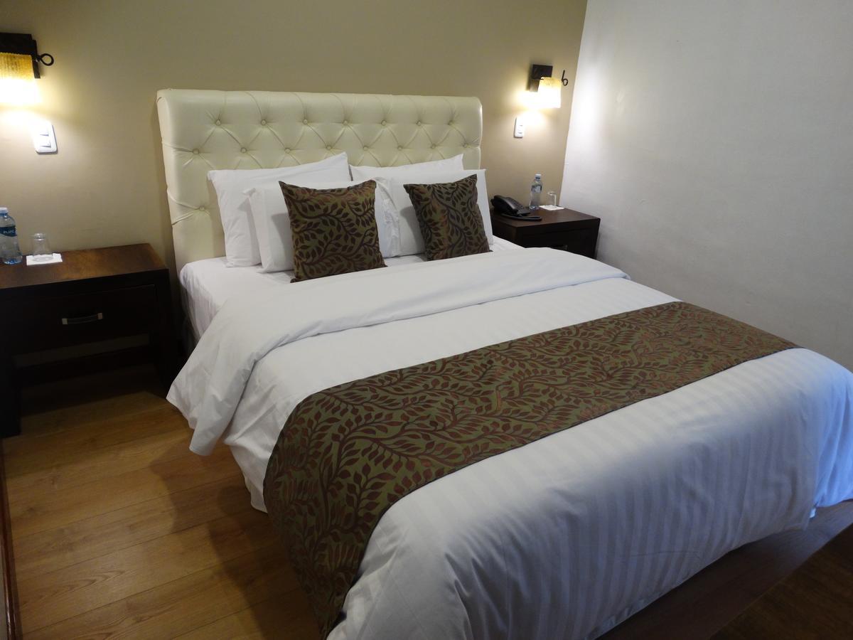 Siena Hotel クエンカ エクステリア 写真